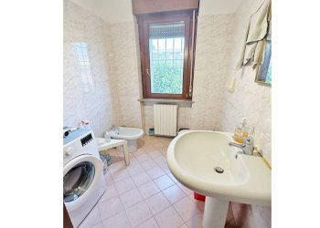Bagno - Bilocale piazza 4 Novembre, 12, Povegliano Veronese - foto 9