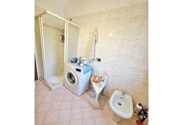 Bagno - Bilocale piazza 4 Novembre, 12, Povegliano Veronese - foto 10