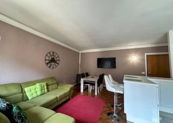 Salone - Three-room apartment via Vittorio Alfieri, Moncalieri - photo 4