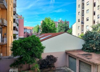 Cortile interno - Bilocale via Taormina, 40, Milano - foto 19