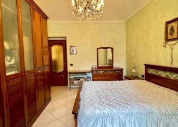 Camera da letto - Quadrilocale via Mongrando, 28, Torino (zona Vanchiglietta) - foto 8