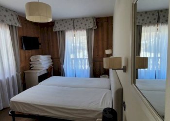 Camera da letto - Bed & Breakfast Frazione Pont, 25, Valsavarenche - photo 24