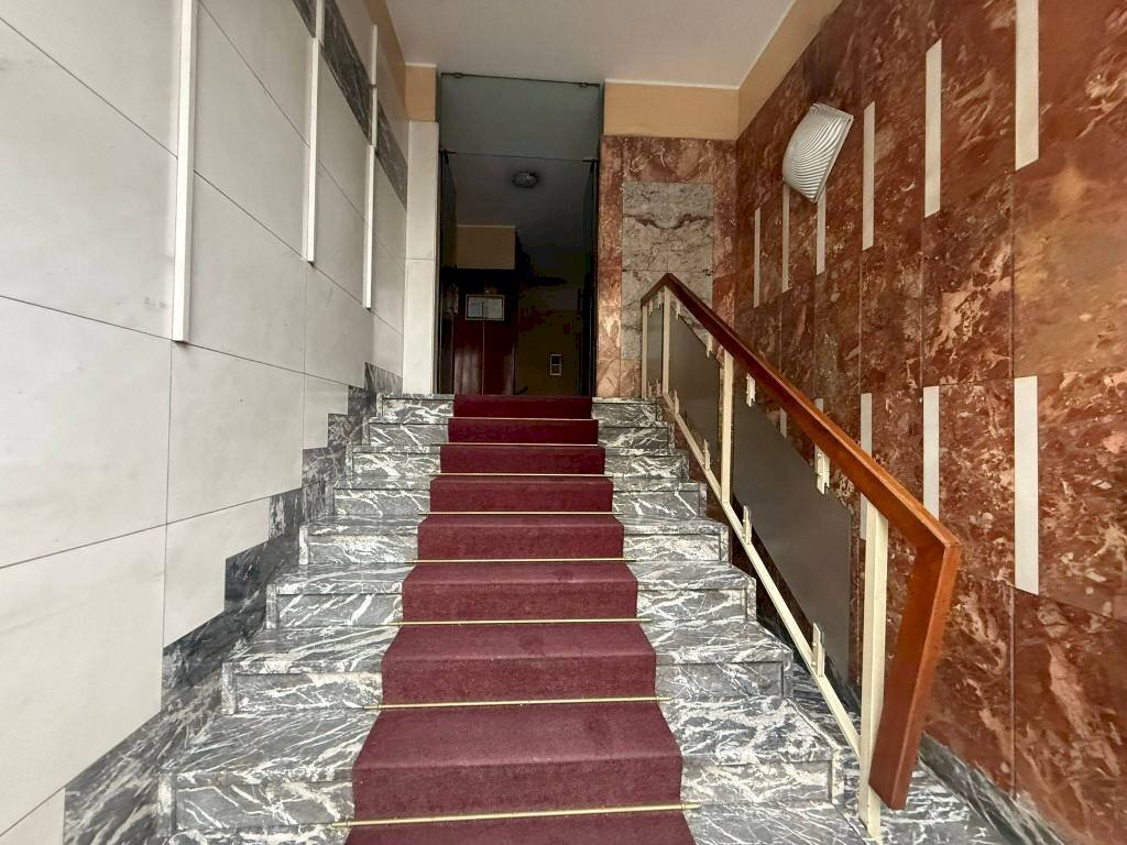 Interno palazzo - Bilocale via Guglielmo Reiss Romoli, 7, Torino (zona Rebaudengo) - foto 3