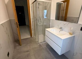 Bagno - Bilocale via Guglielmo Reiss Romoli, 7, Torino (zona Rebaudengo) - foto 15