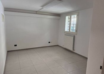 Camera da letto - Appartamento via delle Rose, Bologna (zona Colli) - foto 4