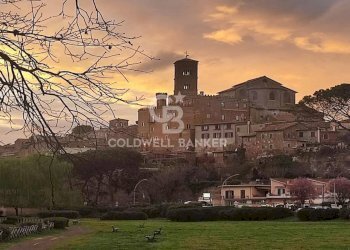 Foto 1 - Bilocale Via G. Garibaldi
 
57, Sutri - foto 1