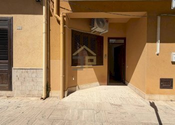 Foto 2 - Independent house Via Roma
127, 127, Balestrate - photo 2