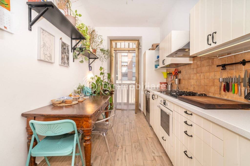 Cucina - Three-room apartment via Francesco Cigna, 84, Torino (neighborhood Aurora) - photo 1