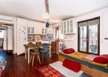 Soggiorno - Four-room apartment via Paleologi, 9, Chivasso - photo 2