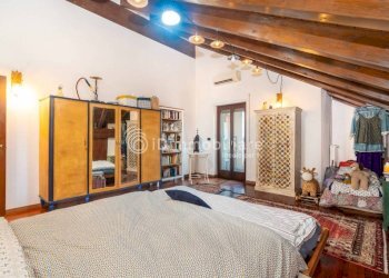 Camera da letto - Four-room apartment via Paleologi, 9, Chivasso - photo 25