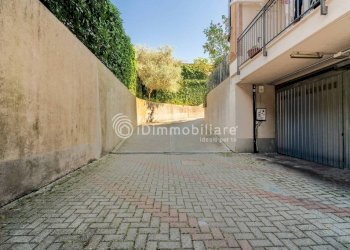Interno palazzo - Four-room apartment via Paleologi, 9, Chivasso - photo 38