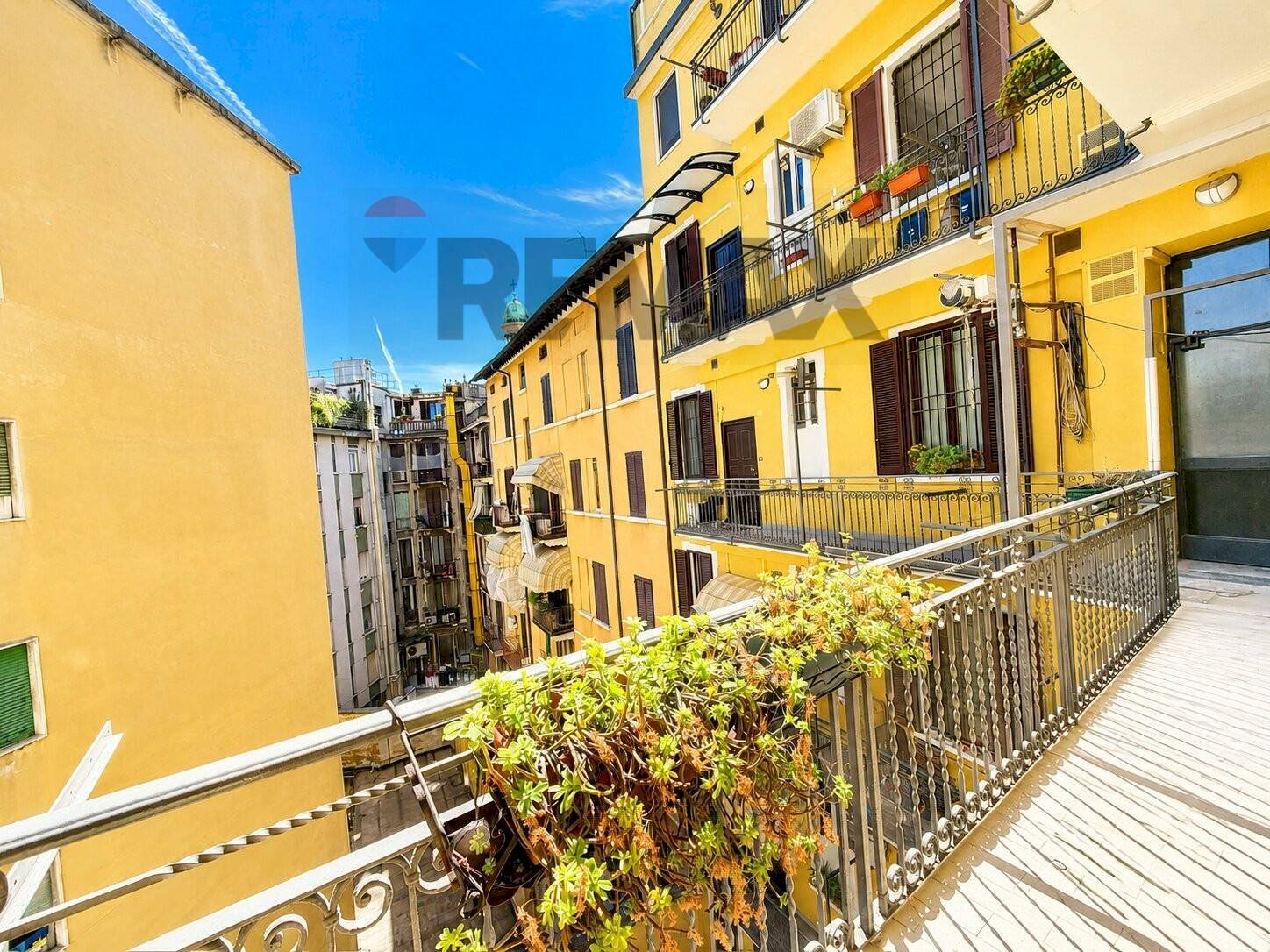 Edificio all\'aperto - Two-room apartment VIA SCRIVIA
1, Milano - photo 3