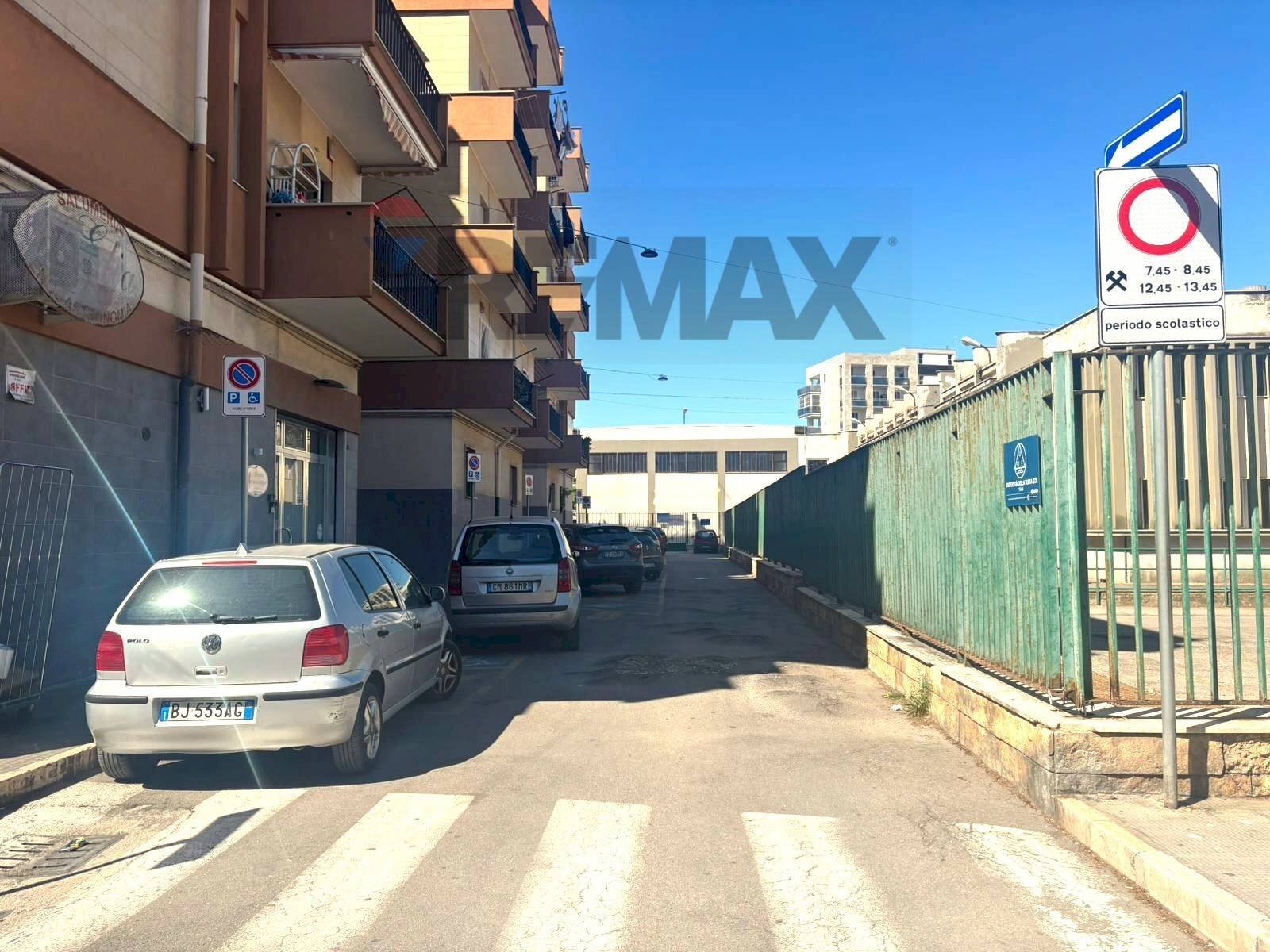 Edificio all\'aperto - Apartment PIAZZA DANTE
26, Trani - photo 2