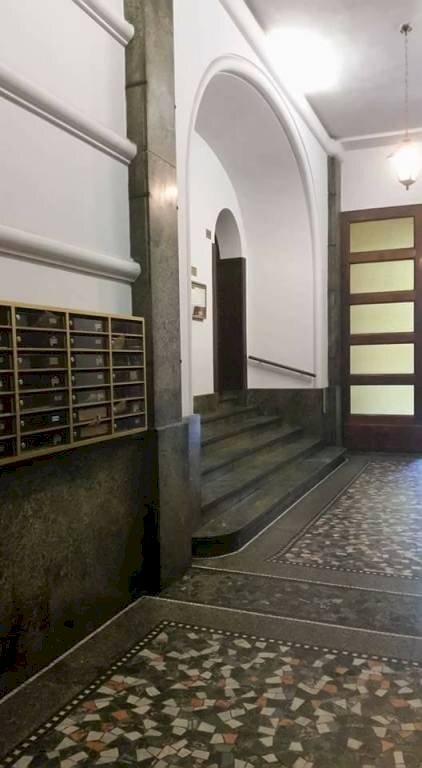 Interno palazzo - Three-room apartment corso Carlo e Nello Rosselli, 44, Torino (neighborhood Crocetta) - photo 2