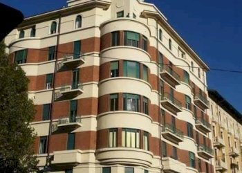 Facciata - Three-room apartment corso Carlo e Nello Rosselli, 44, Torino (neighborhood Crocetta) - photo 4