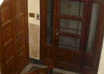 Interno palazzo - Three-room apartment corso Carlo e Nello Rosselli, 44, Torino (neighborhood Crocetta) - photo 8