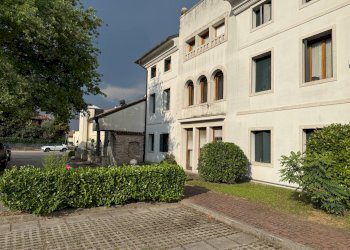 Foto 1 - Bilocale Via Liberazione
 
18, San Vendemiano - foto 1