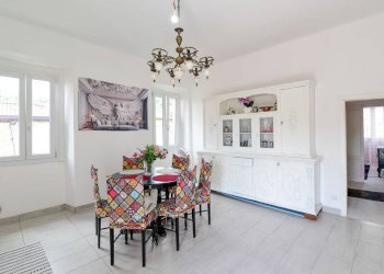 Salone - Four-room apartment via Prato, 37, Albese con Cassano - photo 2