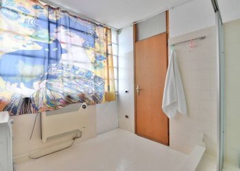Stanza non arredata - Four-room apartment via Prato, 37, Albese con Cassano - photo 19