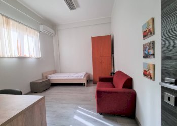 Foto 1 - Three-room apartment via Genova
 
58, Catanzaro - photo 1