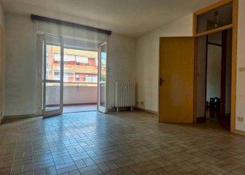 Cucina - Appartamento via Aurora, frazione Cerialdo, Cuneo - foto 6