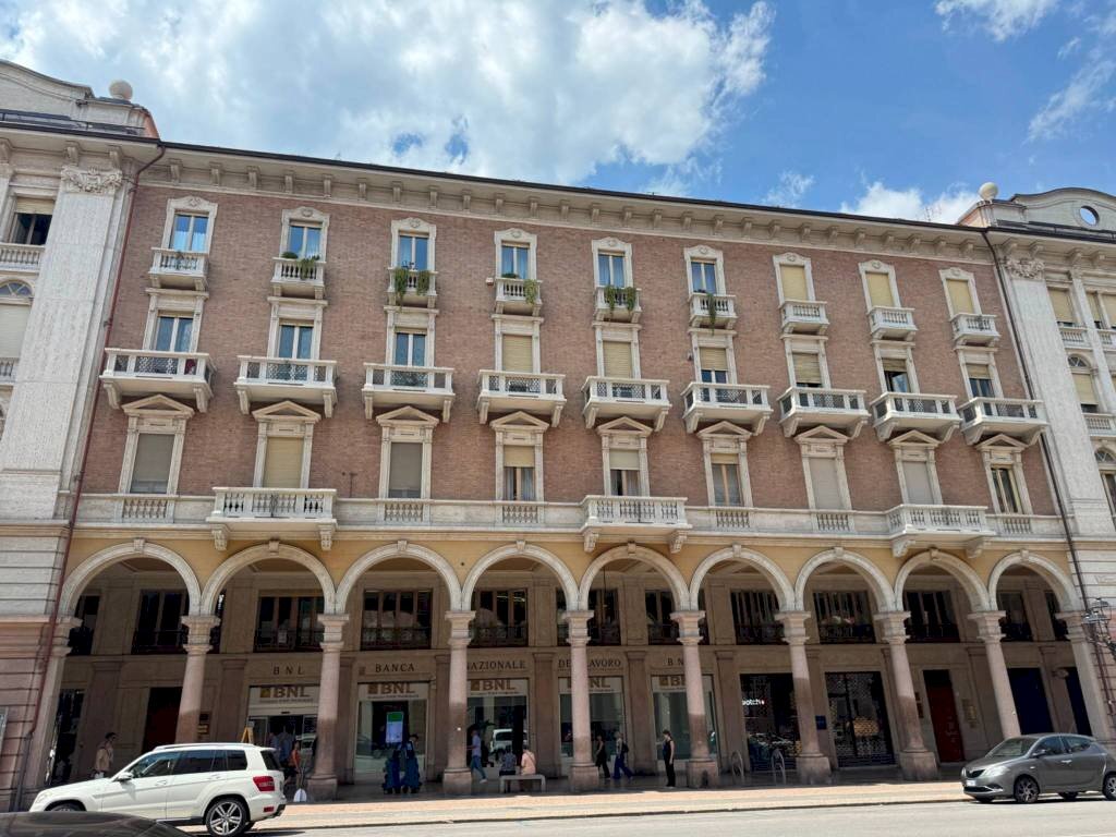 Facciata - Ufficio Cuneo (zona Centro) - foto 1