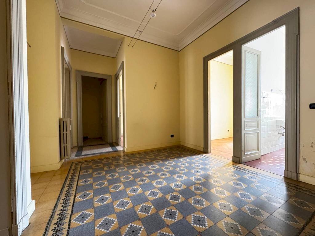 Stanza non arredata - Office Cuneo (neighborhood Centro) - photo 3