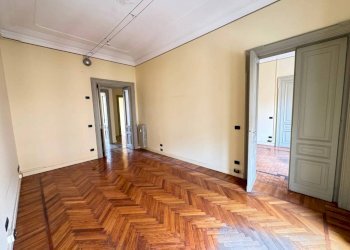 Stanza non arredata - Ufficio Cuneo (zona Centro) - foto 9