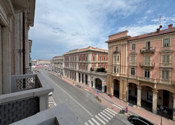 Balcone - Ufficio Cuneo (zona Centro) - foto 12