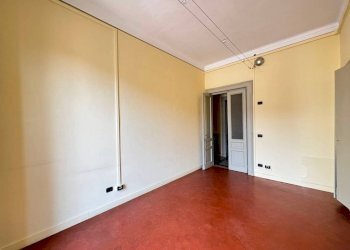 Stanza non arredata - Ufficio Cuneo (zona Centro) - foto 15