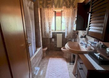 Bagno - Semi-detached house via salita risi
3, Sant'Elia Fiumerapido - photo 4
