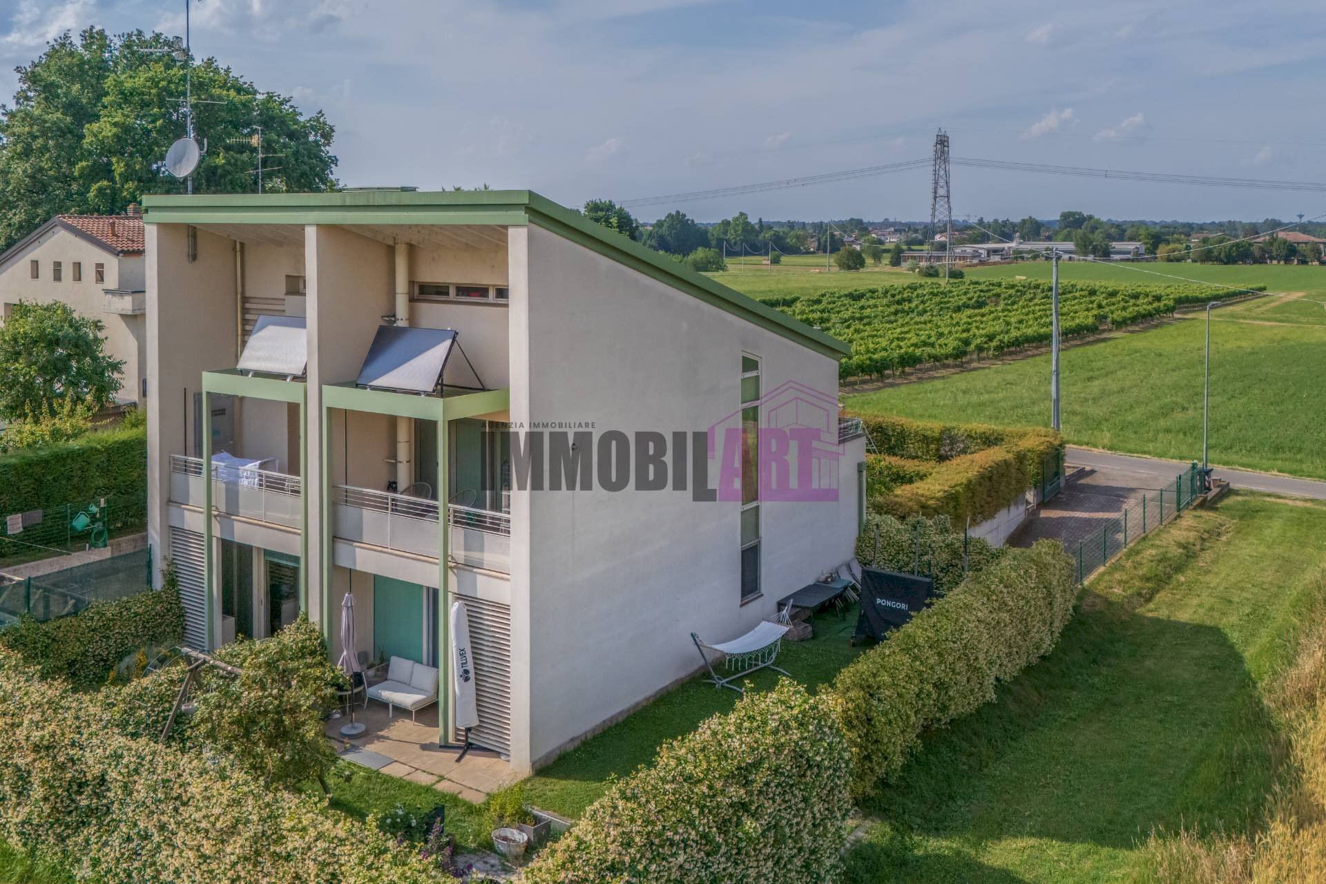 Foto 1 - Villa a Schiera Via Francesca
 
9, Albinea - foto 1