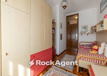 Camera da letto - Villa via E. H. Grieg, Saronno - photo 32
