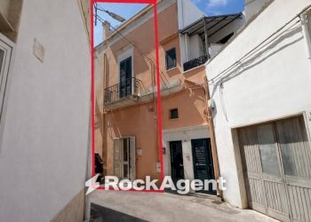 Facciata - Independent house via Giacosa, 24, Cutrofiano - photo 1