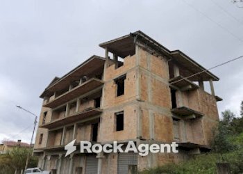 Facciata - Stabile - Palazzo via Ternicola, 50, Bovalino - foto 4