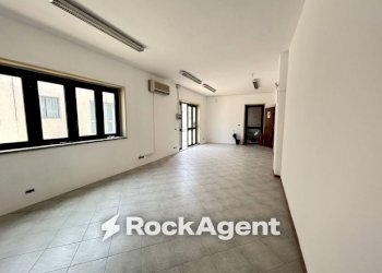 Interno non residenziale - Ufficio strada Comunale Cardillo, 9, Misterbianco - foto 11
