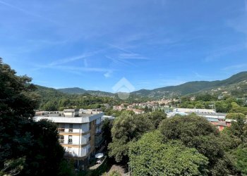 Three-room apartment Via Tre Scalini, Rapallo - photo 2