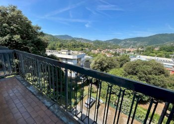 Three-room apartment Via Tre Scalini, Rapallo - photo 4