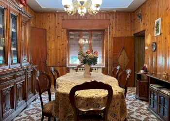 soggiorno - Portion of a house VIA, Val Liona - photo 1