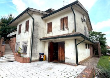 WhatsApp Image 2026-06-09 at 16.46.22 (1) - Villa Rovigo - photo 2