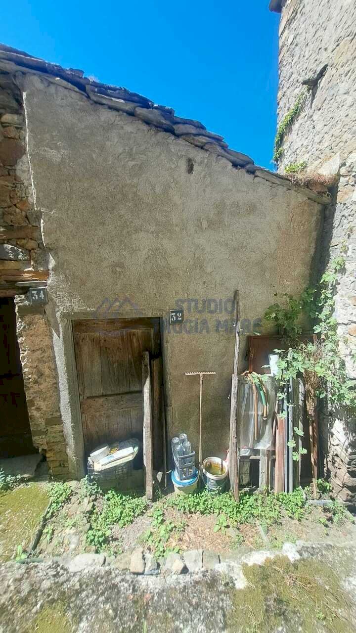 WhatsApp Image 2026-06-10 at 18.23.06 - Warehouse Via Montà, Montalto Carpasio - photo 1