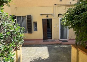 PHOTO-2026-06-10-11-28-595 - Townhouse Via Giovan Filippo Mariti, Firenze (neighborhood Santa Maria Novella) - photo 17