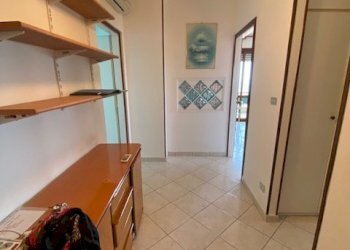 2 entrata interno - Quadrilocale Via degli Ulivi 7, Ventimiglia - foto 3