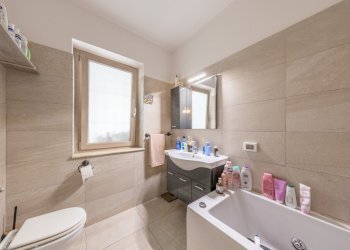 27.jpg - Three-room apartment Fonte Nuova - photo 20
