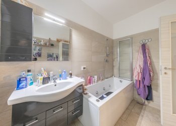 28.jpg - Three-room apartment Fonte Nuova - photo 21