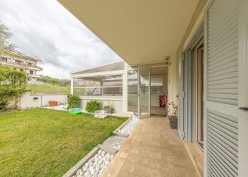31.jpg - Three-room apartment Fonte Nuova - photo 24