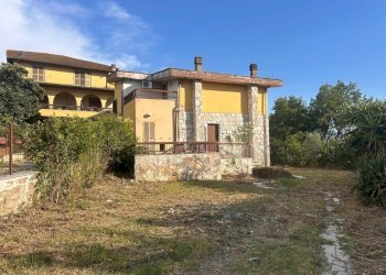 WhatsApp Image 2026-06-17 at 09.08.30 - Villa Via Andrea Mantegna snc, Guidonia Montecelio - photo 2