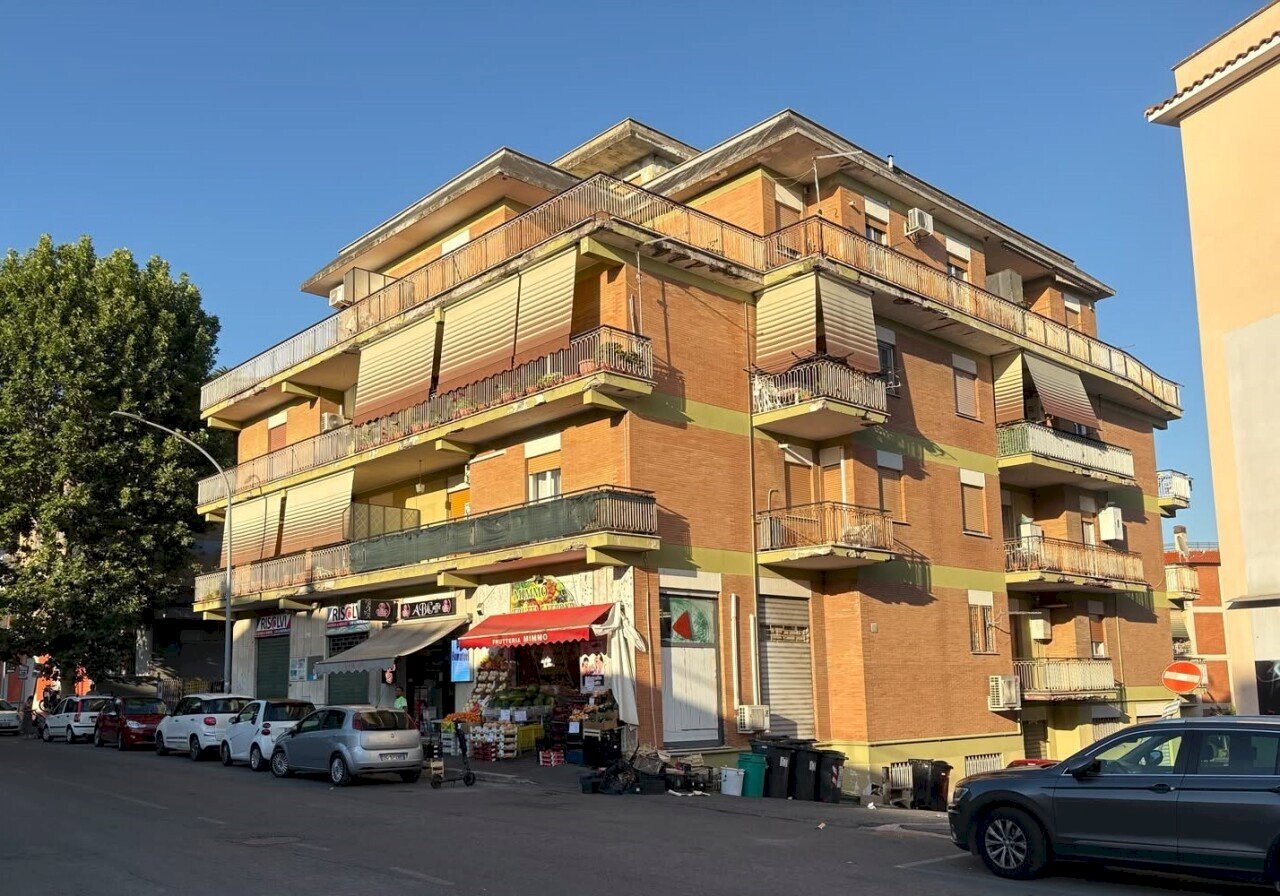1 - Attic Via Umberto Maddalena 33, Guidonia Montecelio - photo 1
