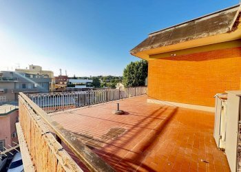 19 - Attic Via Umberto Maddalena 33, Guidonia Montecelio - photo 22