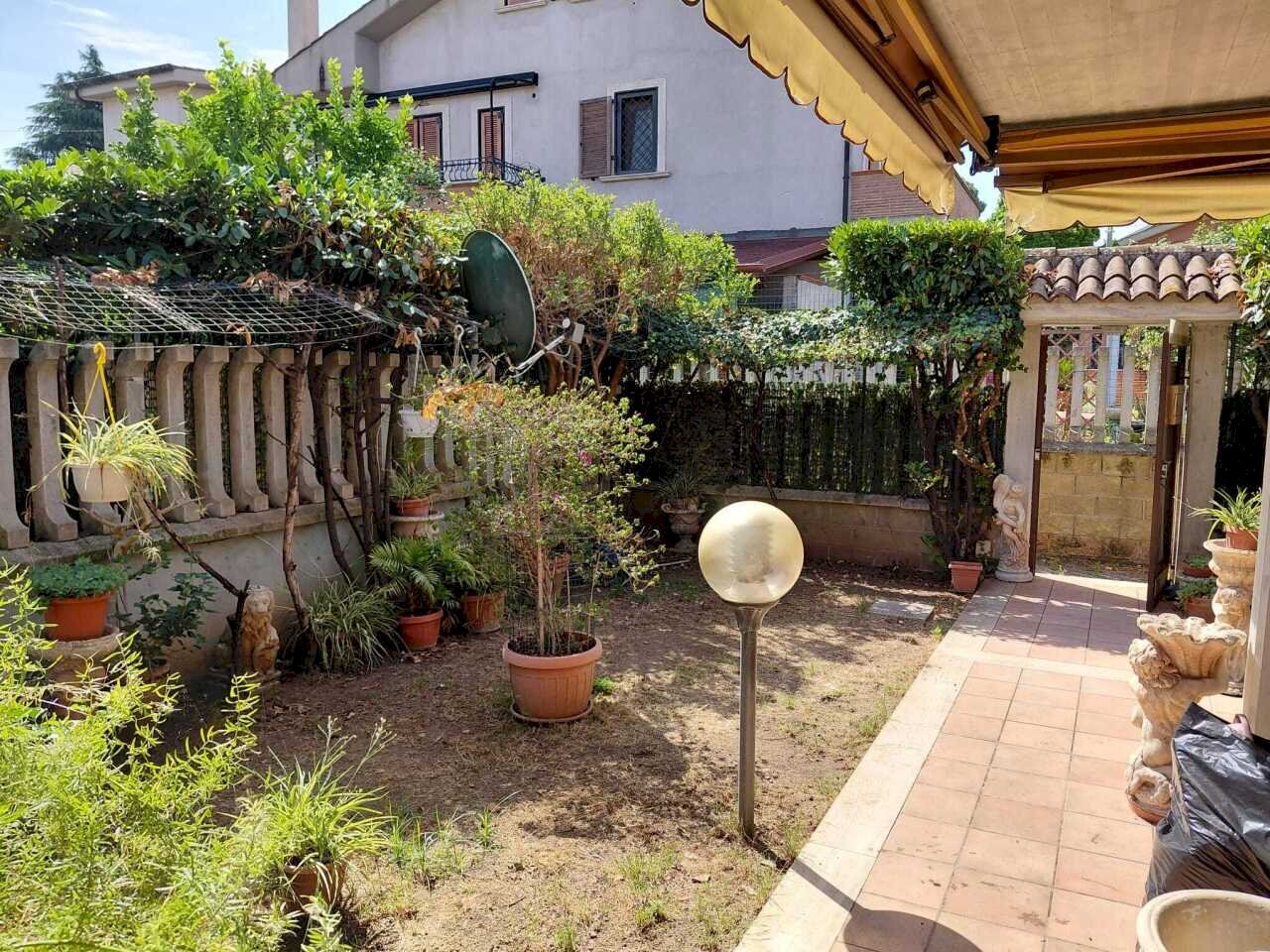3 - Villa a Schiera Strada di Paterno 37H, Tivoli - foto 3